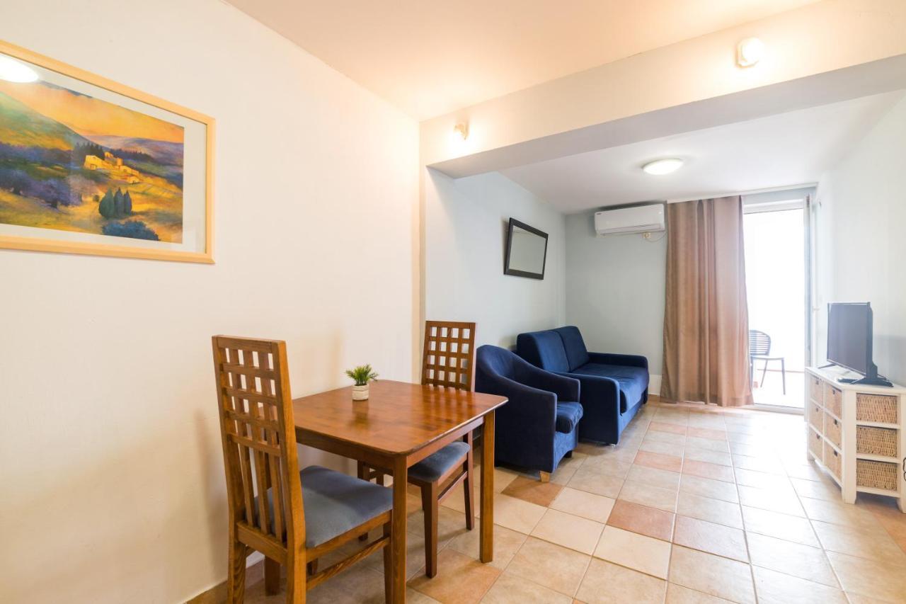 Hotel Rooms Roccia Novigrad  Zewnętrze zdjęcie